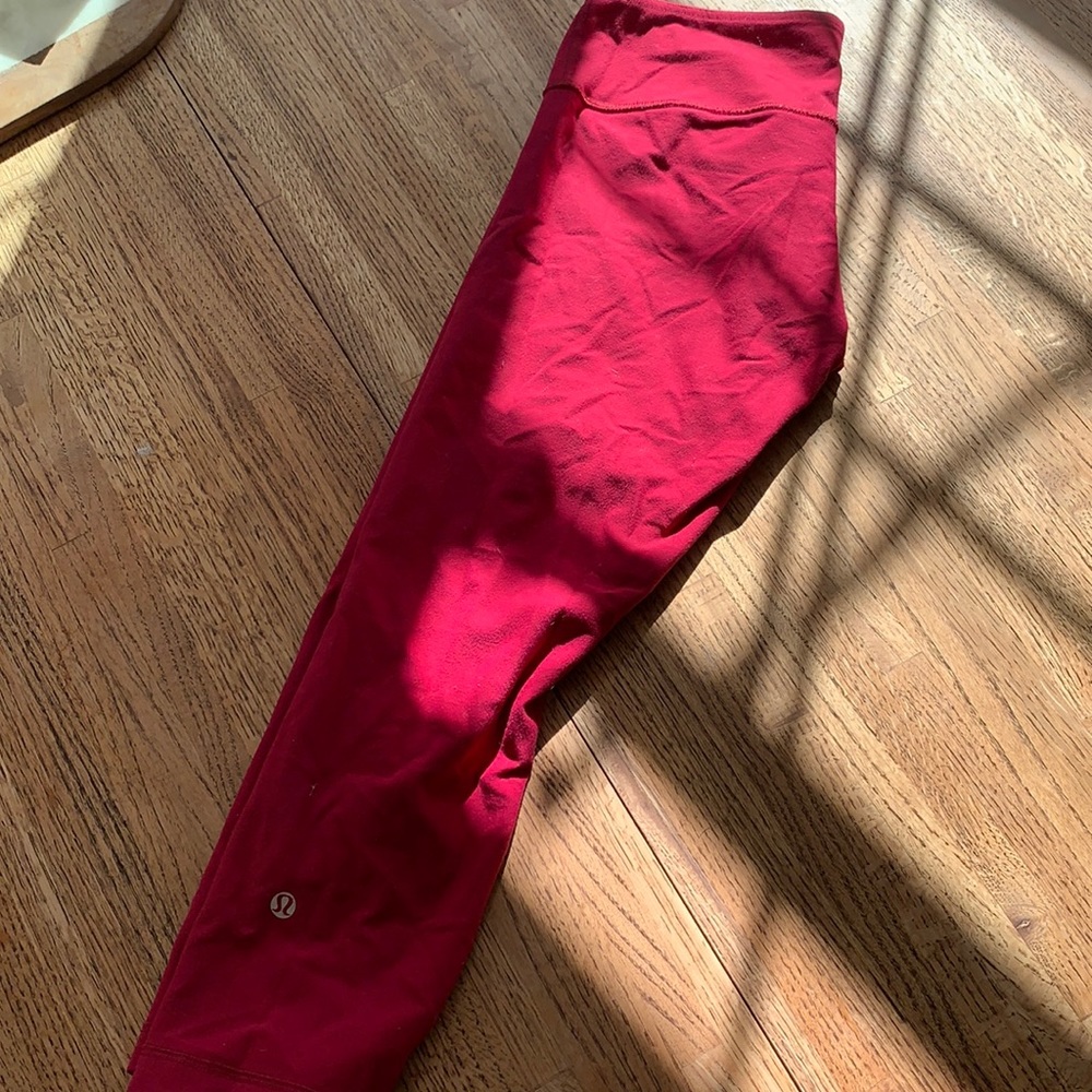 Lululemon Cropped Leggings